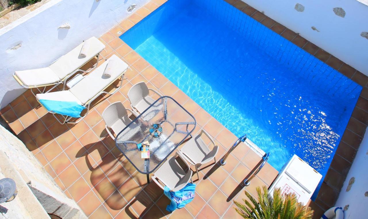 Villa Radamanthis Sívas Esterno foto