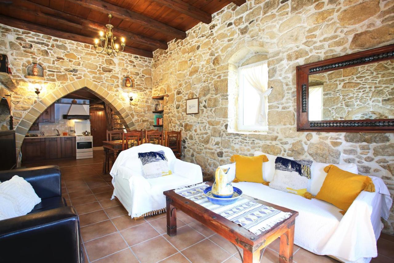 Villa Radamanthis Sívas Esterno foto