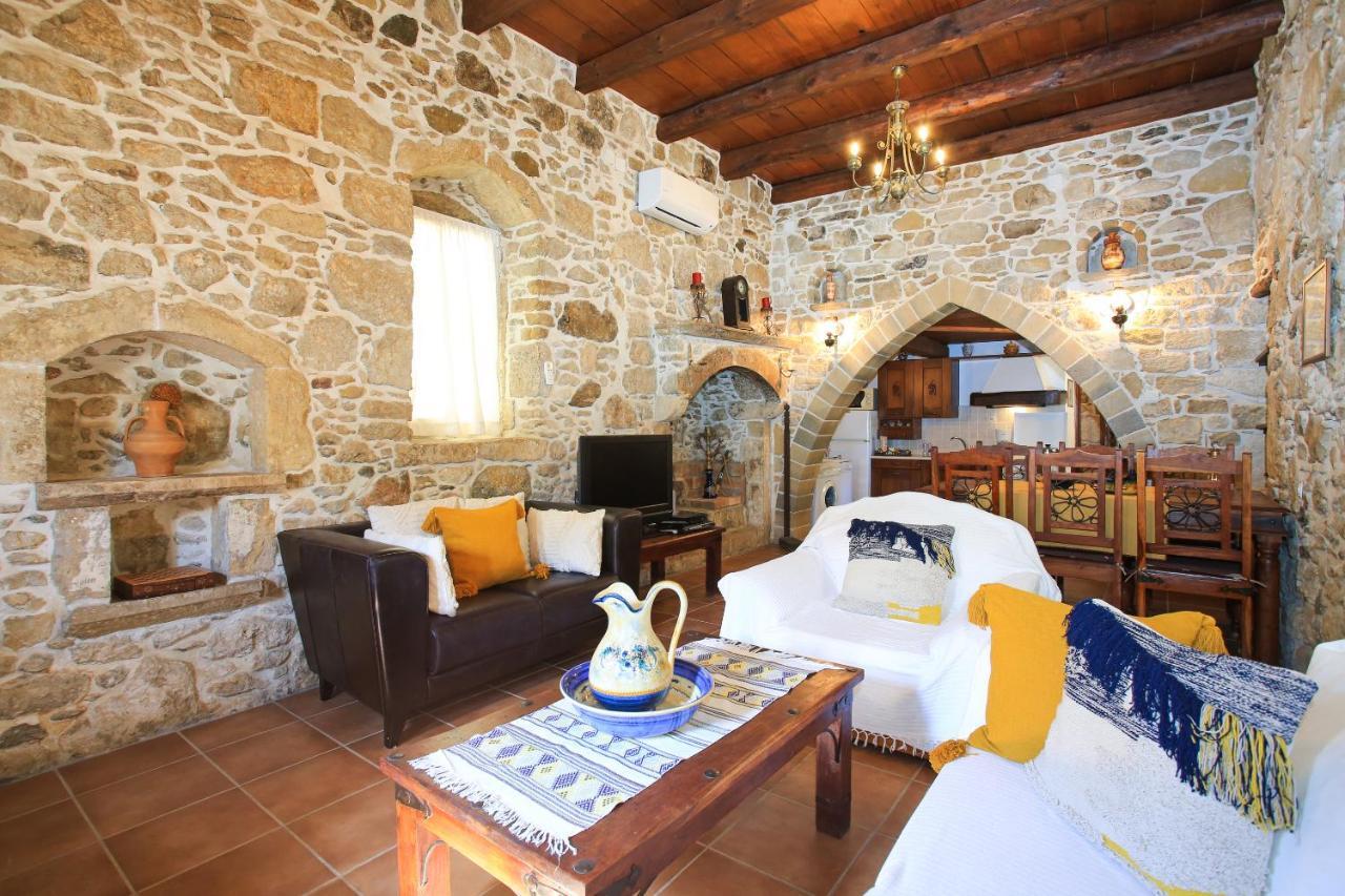 Villa Radamanthis Sívas Esterno foto